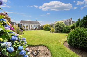 Rear elevation- click for photo gallery